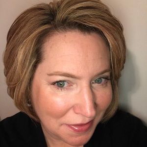 Meet your Posher, Toni